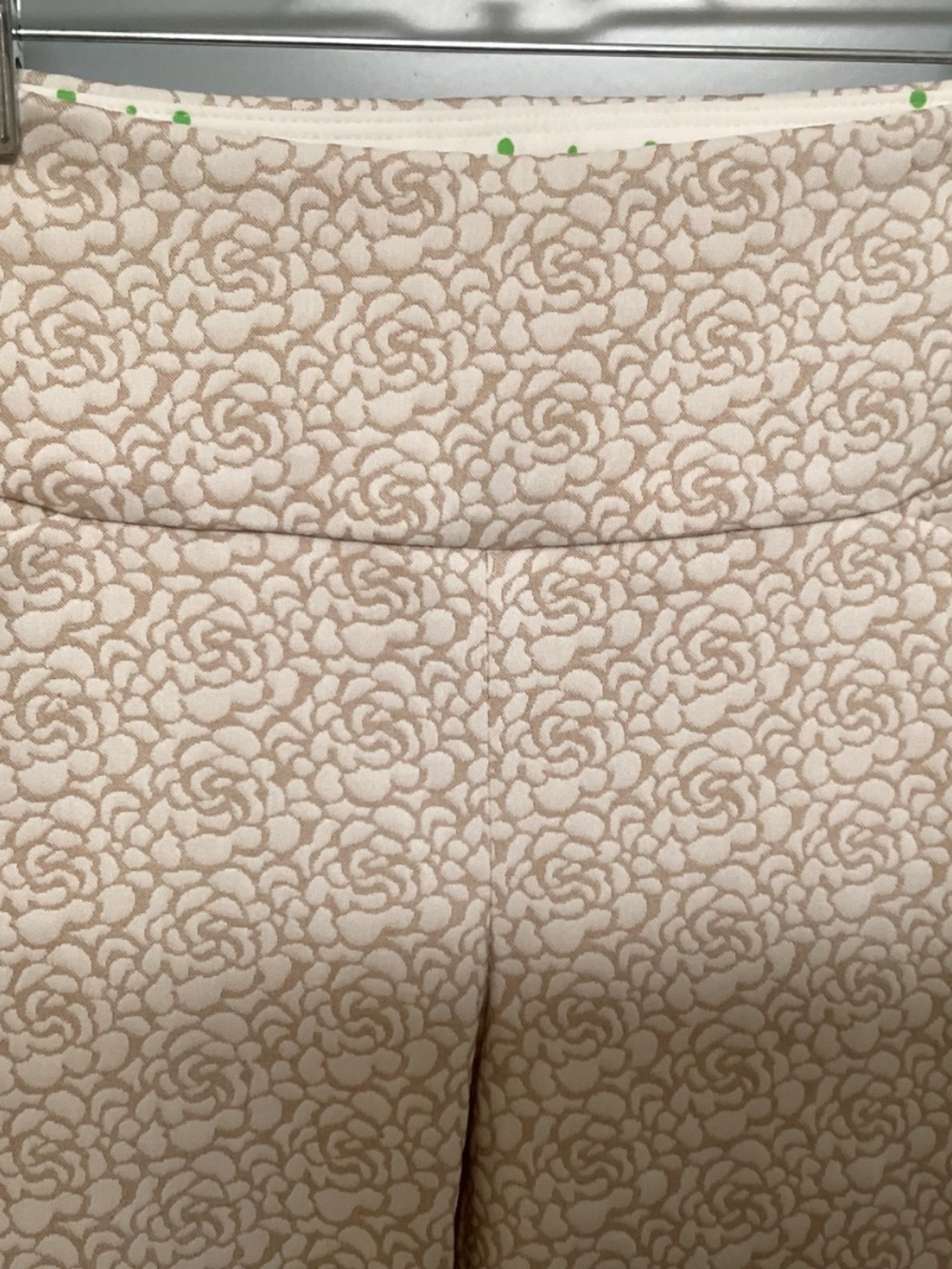Activewear pants, size 8, white/beige floral - Picture 2 of 8